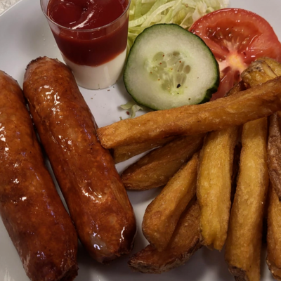 blackwater-irish-pub-winterberg-kids-sausages-pommes